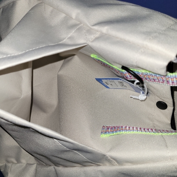 Brand new ADIDAS BAG - Picture 2 of 5